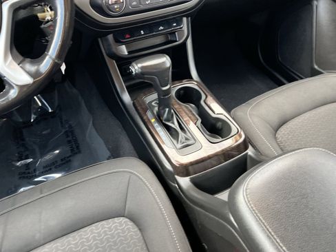 Used 2020 GMC Canyon SLE w/ SLE Convenience Package image 22