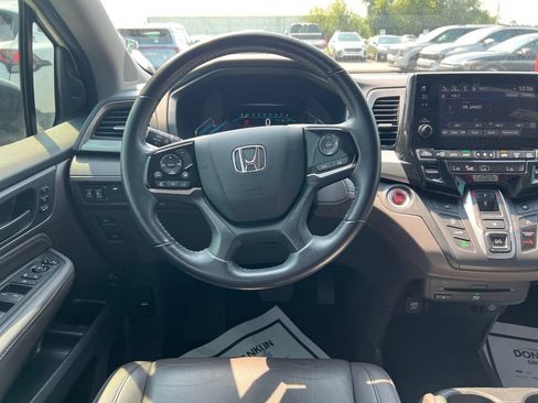 Used 2019 Honda Odyssey Touring image 16