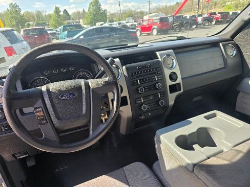 Used 2011 Ford F150 XLT AWD/4WD image 7