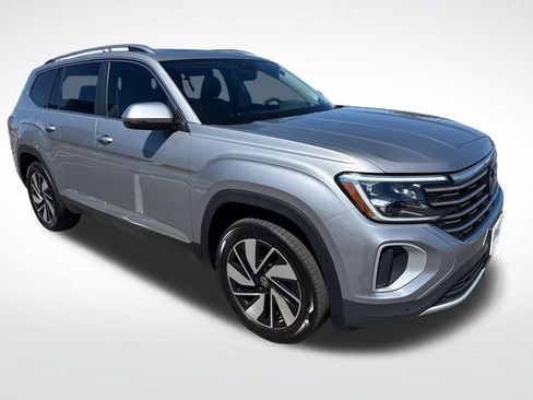 Used 2024 Volkswagen Atlas SEL AWD/4WD image 8