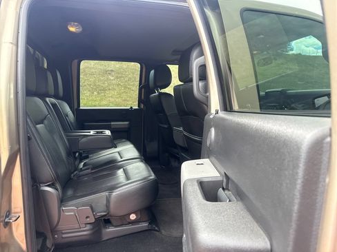 Used 2013 Ford F350 Lariat w/ Lariat Ultimate Pkg AWD/4WD image 22