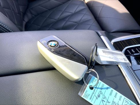 Used 2024 BMW X7 xDrive40i image 14