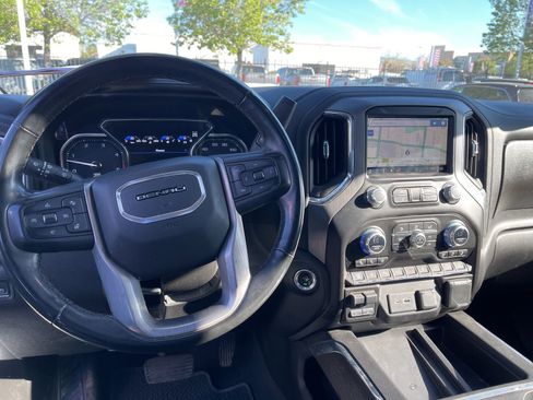 Used 2023 GMC Sierra 2500 Denali w/ Denali Ultimate Package image 7