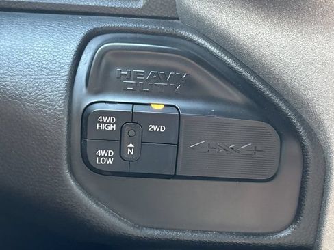 Used 2024 RAM 2500 Tradesman w/ Chrome Appearance Group AWD/4WD image 26