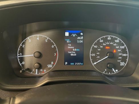 Used 2025 Toyota Corolla LE image 35