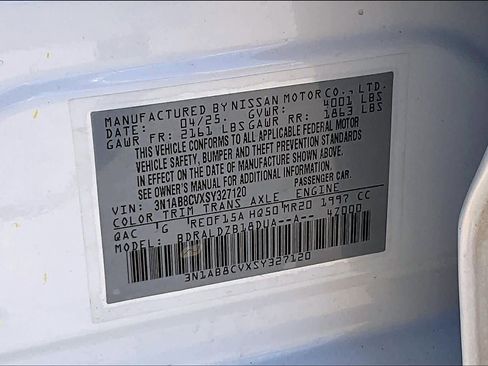Certified 2025 Nissan Sentra SV w/ Trunk Package FWD image 33