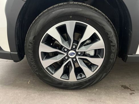 Used 2024 Subaru Outback Limited image 28