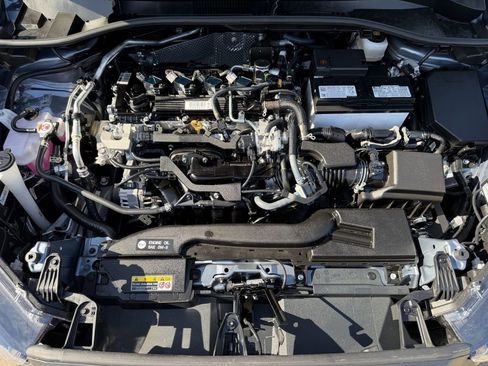 Used 2026 Toyota Corolla Cross L FWD image 28