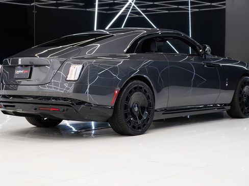 Used 2024 Rolls-Royce Spectre w/ Spectre Launch Package AWD/4WD image 15