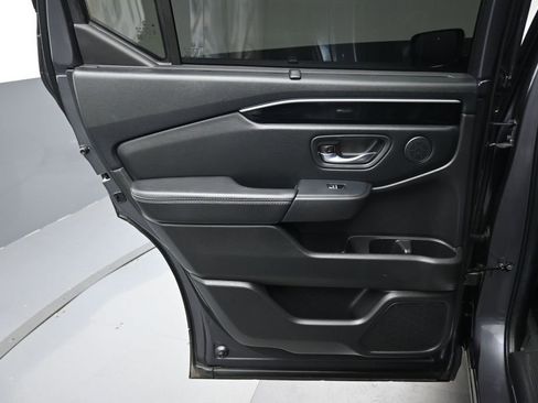 Used 2023 Honda Pilot EX-L image 33