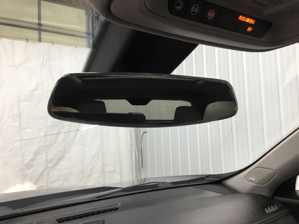 Used 2019 Cadillac XT4 Luxury w/ Cold Weather Package AWD/4WD image 23