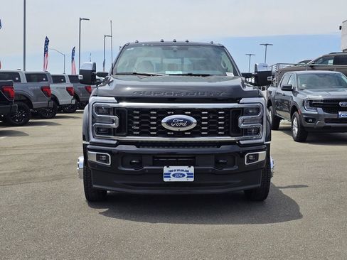 New 2026 Ford F450 Platinum w/ Platinum Plus Package AWD/4WD image 2