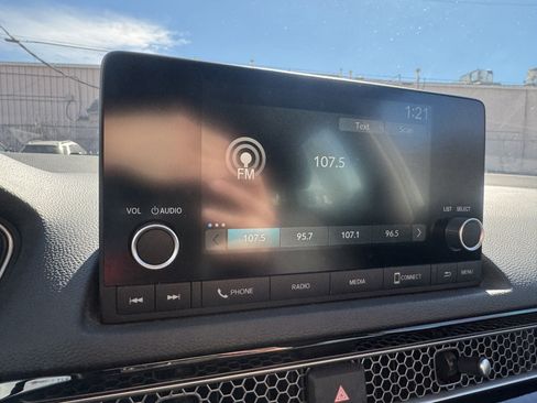 Used 2024 Honda Civic EX-L image 24