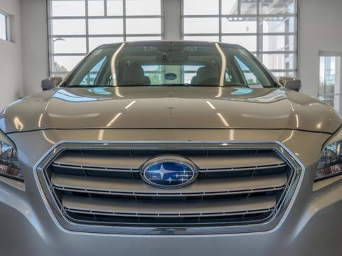 Used 2015 Subaru Legacy 2.5i Premium AWD/4WD image 23