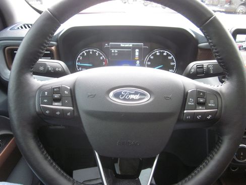 Used 2022 Ford Maverick Lariat w/ Lariat Luxury Package AWD/4WD image 22