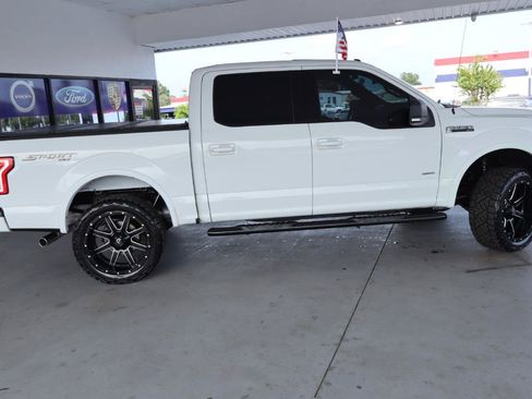 Used 2016 Ford F150 XLT w/ Equipment Group 302A Luxury AWD/4WD image 4