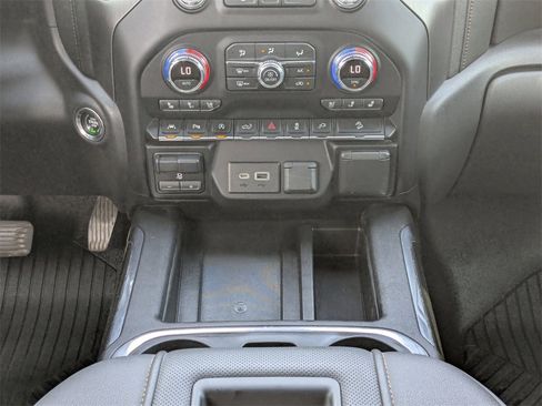 Used 2020 GMC Sierra 1500 AT4 w/ AT4 Premium Package image 19