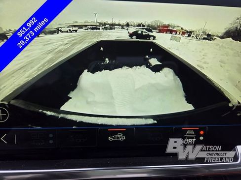 Used 2024 Chevrolet Silverado 1500 High Country w/ Technology Package image 18