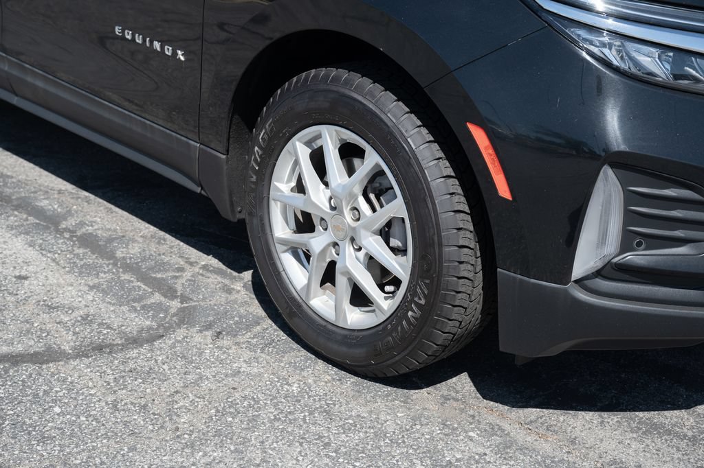 Used 2024 Chevrolet Equinox LT FWD image 10