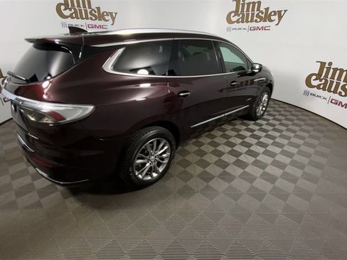 Used 2022 Buick Enclave Avenir w/ Avenir Technology Package image 8
