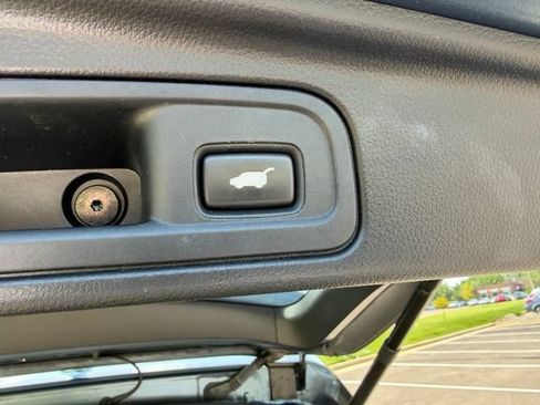 Used 2019 Honda Pilot Touring image 10