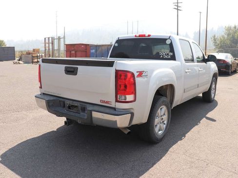 Used 2013 GMC Sierra 1500 SLT w/ SLT Convenience Package AWD/4WD image 5