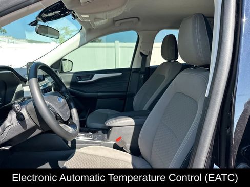 Used 2022 Ford Escape SE w/ Convenience Package FWD image 13