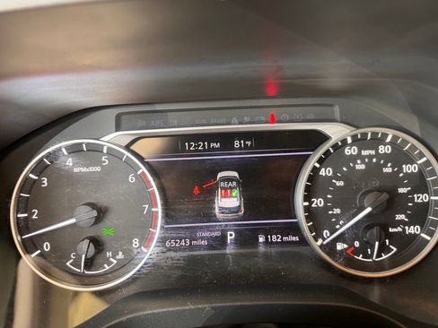 Used 2023 Nissan Rogue SV FWD image 7
