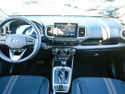 New 2026 Hyundai Venue SEL image 14
