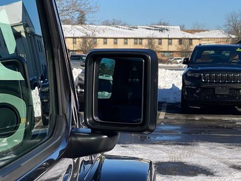 New 2026 Jeep Gladiator Sport image 12