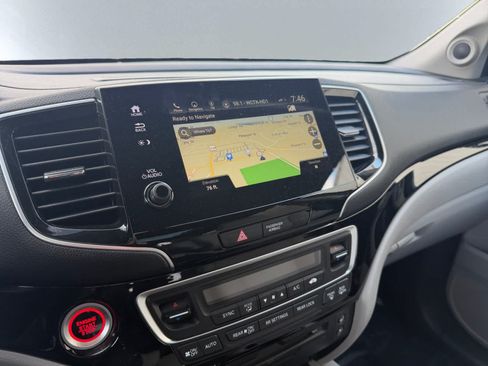 Used 2021 Honda Pilot Elite image 14