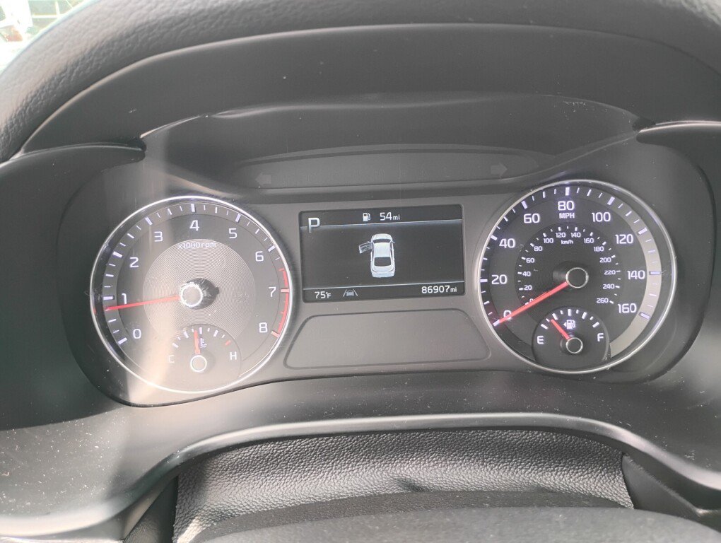 Used 2022 Kia Forte LXS FWD image 16
