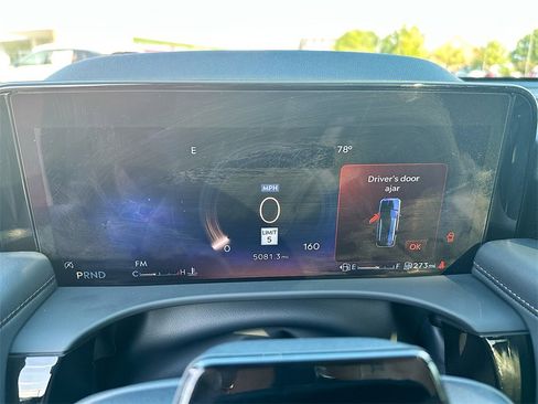 Used 2025 Lincoln Aviator Reserve w/ Illumination Package image 12