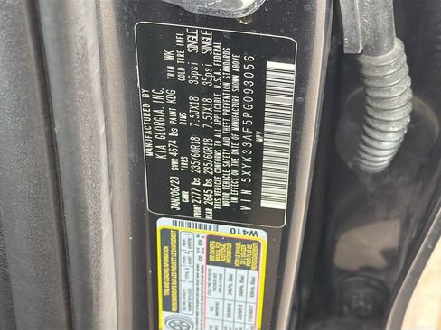 Used 2023 Kia Sportage EX FWD image 34