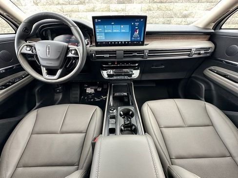 New 2026 Lincoln Corsair Reserve w/ Jet Appearance Package image 20