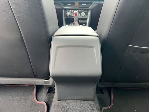 Used 2023 Volkswagen Jetta GLI Autobahn image 16