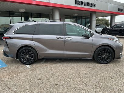 Used 2022 Toyota Sienna XSE