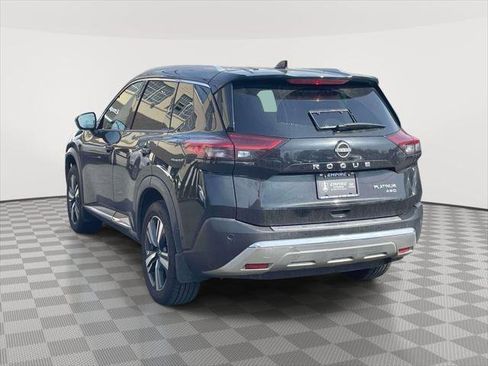Used 2023 Nissan Rogue Platinum w/ Platinum Premium Package image 6