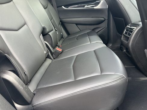 Used 2023 Cadillac XT5 Premium Luxury image 16
