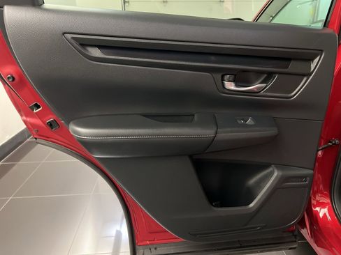 Used 2024 Honda CR-V EX image 34