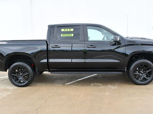 Used 2023 Chevrolet Silverado 1500 LT Trail Boss w/ LT Trail Boss Premium Package image 5