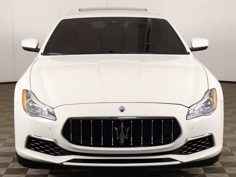 Used 2017 Maserati Quattroporte S GranLusso image 13