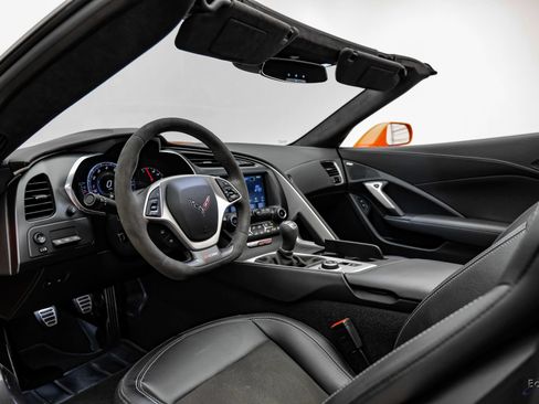 Used 2019 Chevrolet Corvette Z06 RWD image 44