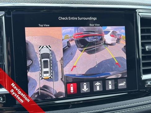 New 2026 Chrysler Pacifica Limited w/ S Appearance Package image 19