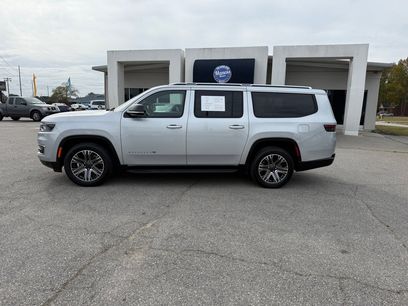 Used 2024 Jeep Wagoneer L Series II w/ Flexible Seating Group