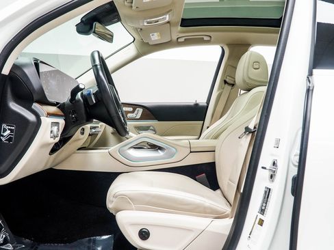 Used 2024 Mercedes-Benz GLE 450 4MATIC image 32