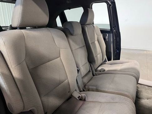Used 2017 Honda Odyssey SE image 13
