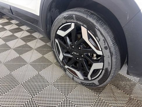 Certified 2024 Kia Seltos SX AWD/4WD image 21