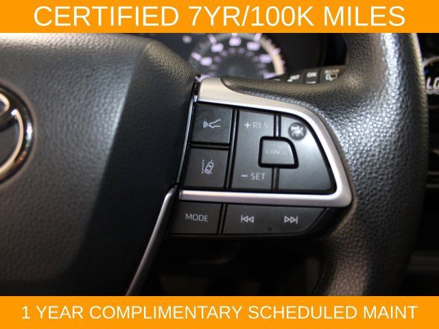 Used 2023 Toyota Highlander L AWD/4WD image 22