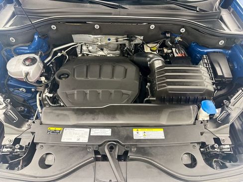 Used 2025 Volkswagen Atlas SEL AWD/4WD image 28